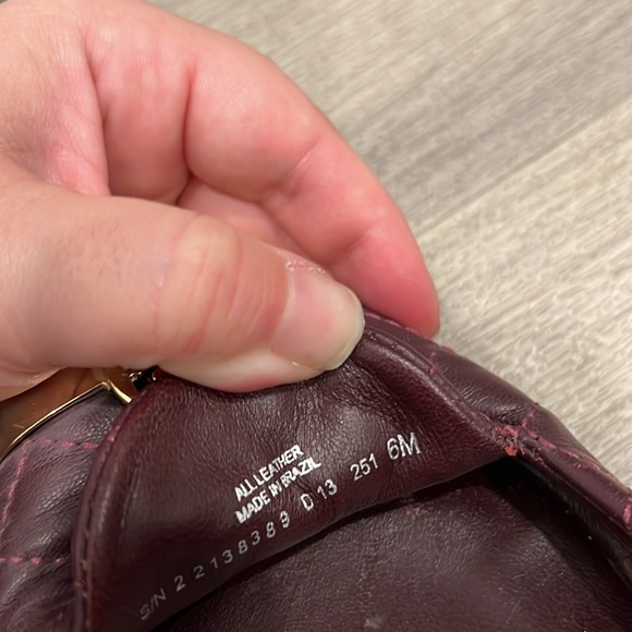 Tory Burch Gold & Maroon Tufted Stitched Leather Flats Size 6 *Offers Welcome* - Picture 4 of 5